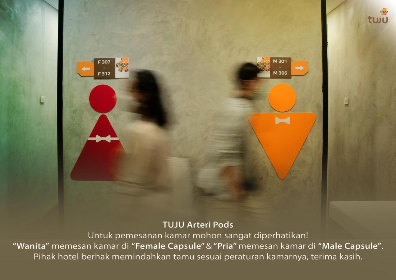 Tuju Arteri Pods Pansiyon Cakarta Dış mekan fotoğraf
